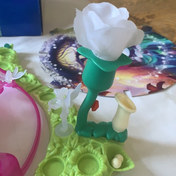 Ravensburger Disney Fairies Magical Flower Garden Game 5+ - Picture 10 of 16